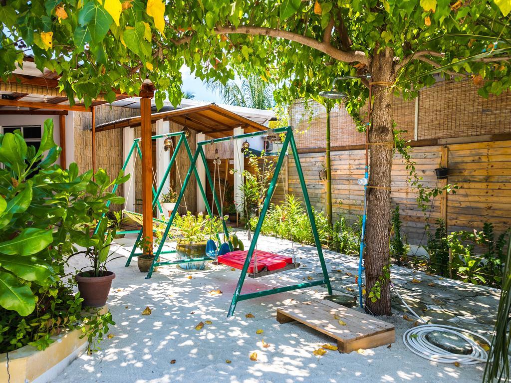 Castle Inn Bodufolhudhoo Exterior foto